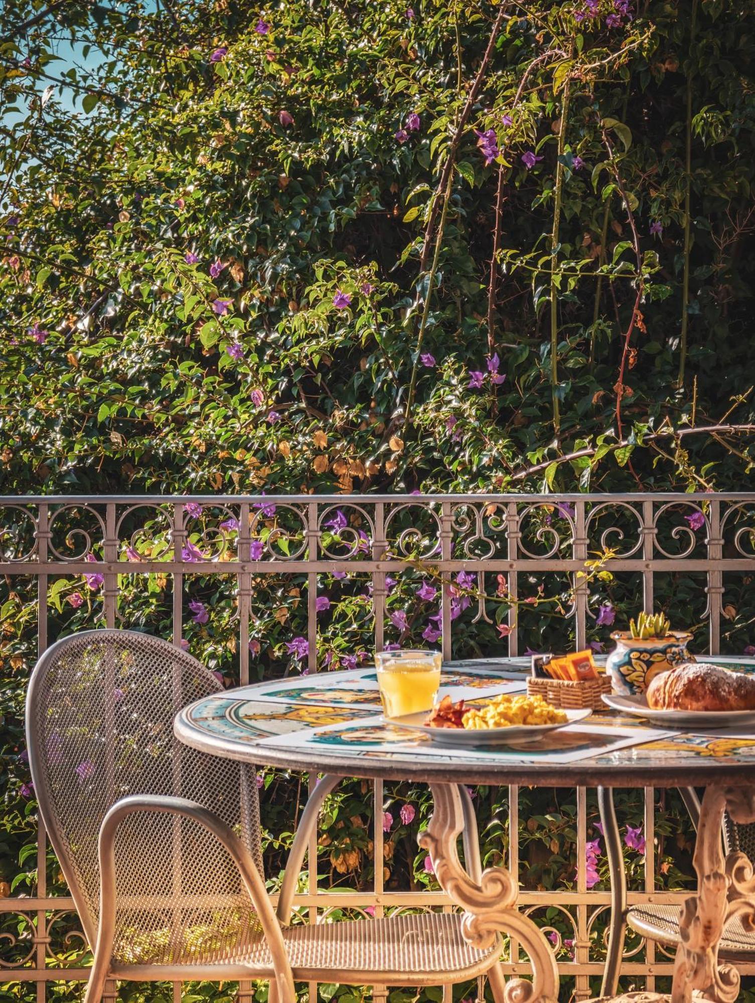 Hotel La Corte Del Sole Lido di Noto Kültér fotó