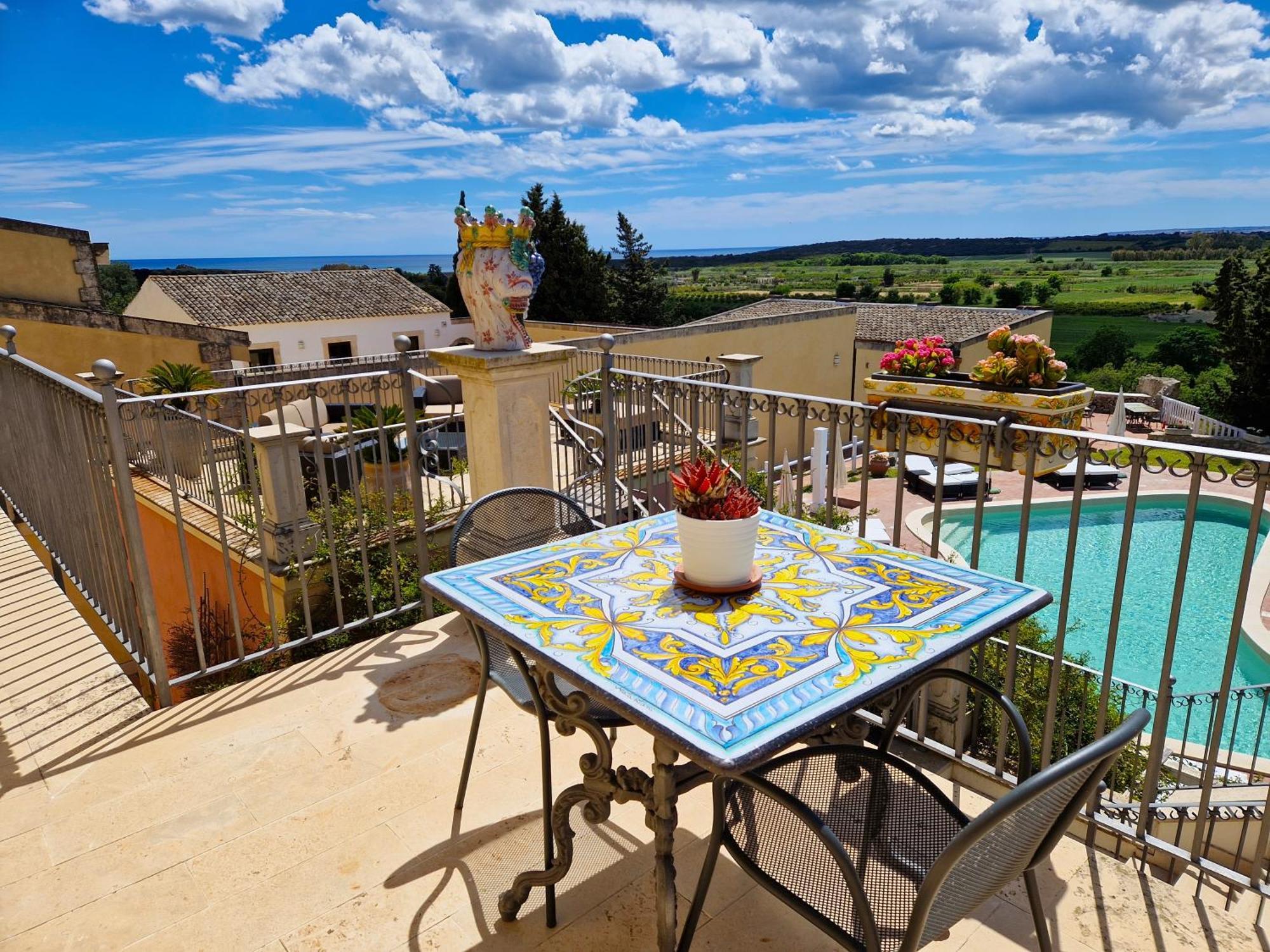 Hotel La Corte Del Sole Lido di Noto Kültér fotó